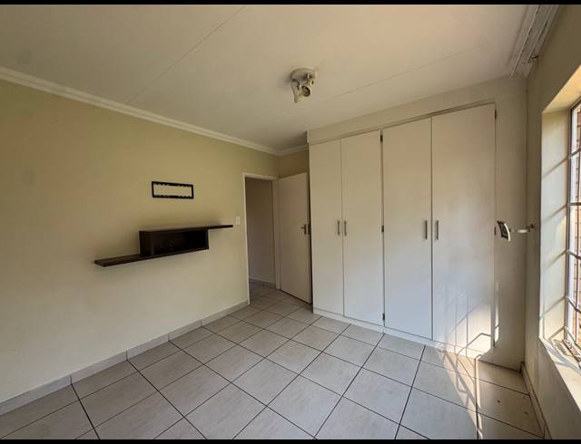 2 BEDROOM SECTIONAL TITLE FOR SALE IN EQUESTRIA